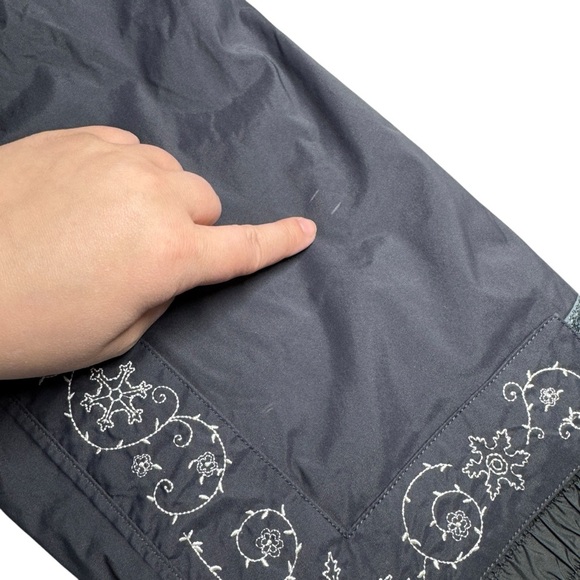 LL Bean Ski Snowboarding Pants Women’s Small grey embroidered outdoor winter - Picture 16 of 16